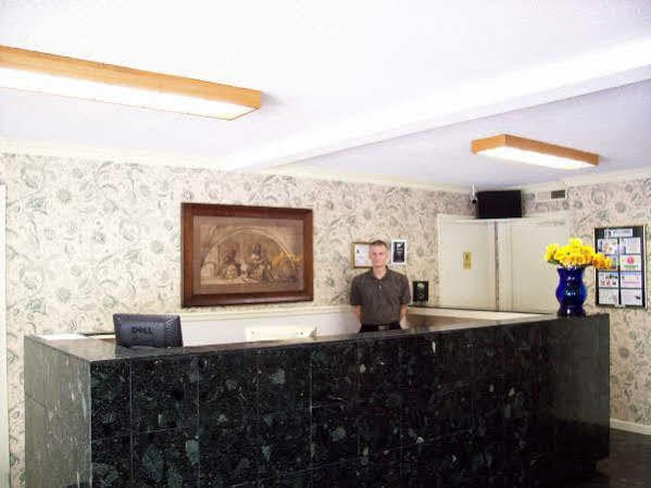 Durham Skyland Inn Kültér fotó